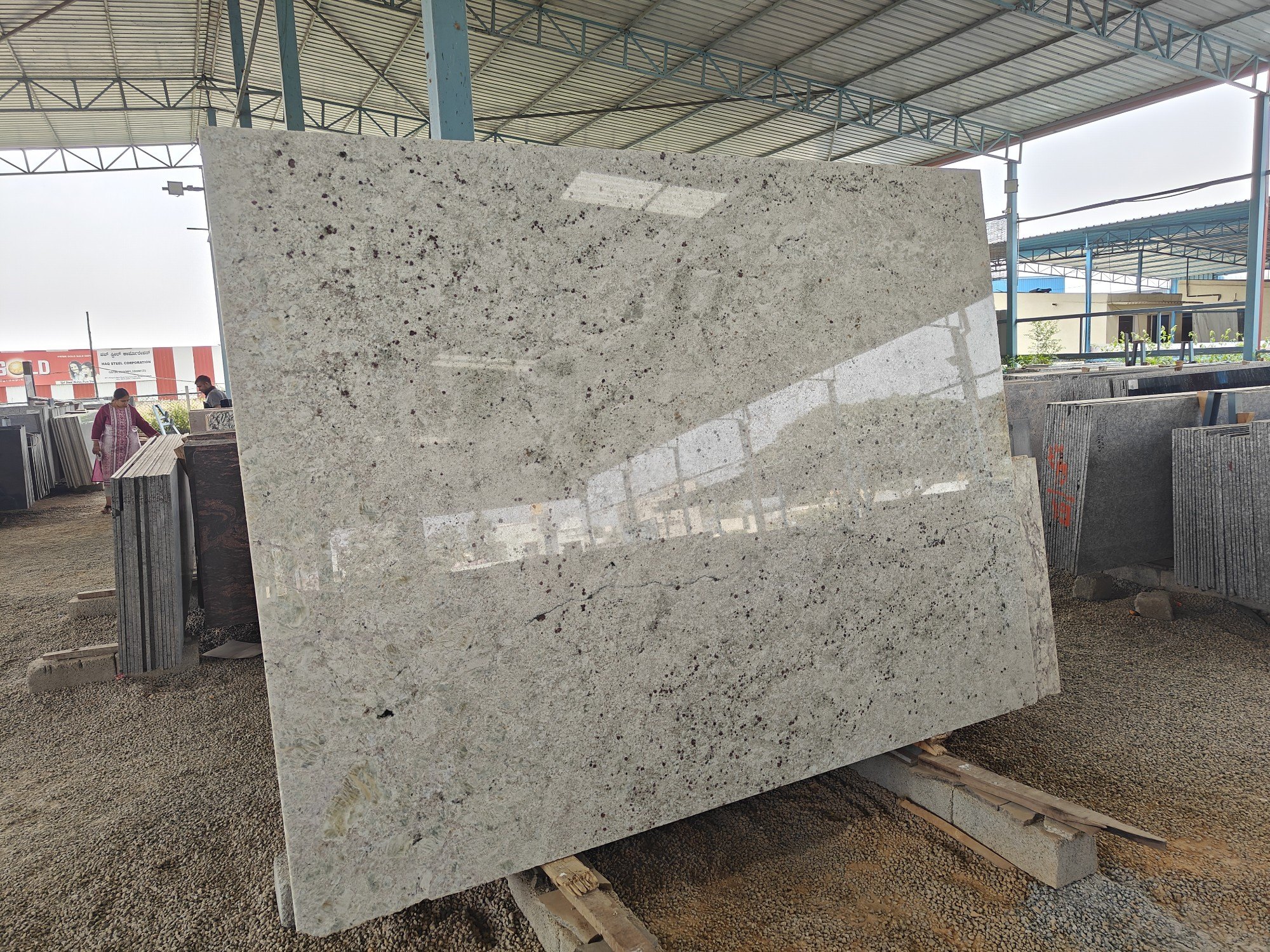Quality Standards European Buyers Expect in Gangsaw Slabs (CE, Finish, Tolerance)