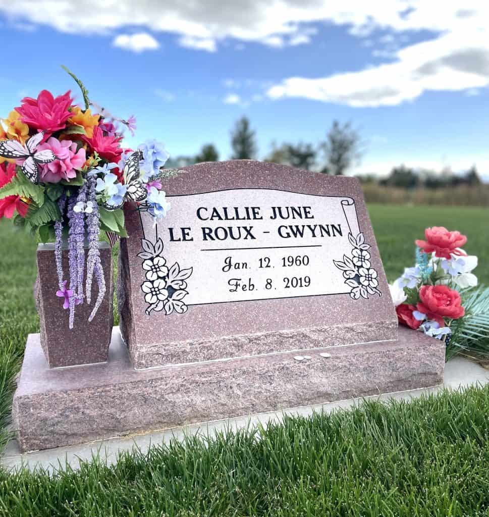 How European Cemeteries Approve Tombstone Monuments: A Practical Guide