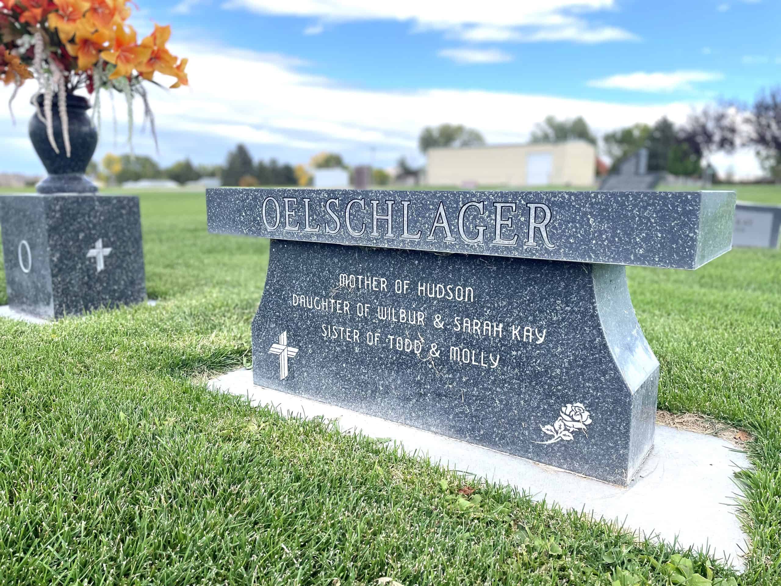 How European Cemeteries Approve Tombstone Monuments: A Practical Guide