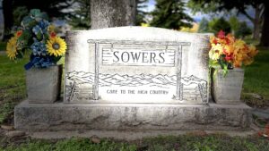 Why Indian-Made Tombstone Monuments Are Trusted by European Importers