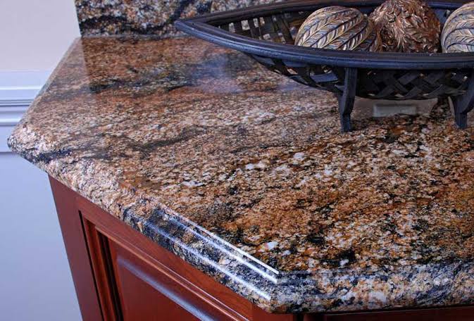 Granite countertop edges